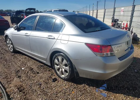 2009 Honda Accord 2.4 Ex-L z USA, uszkodzony, nr VIN 1HGCP26829A022057